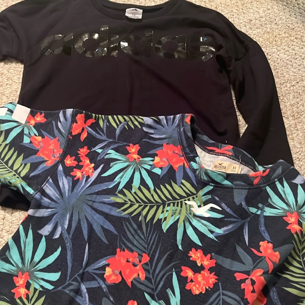 Girls, used sweatshirts size 14 and xs